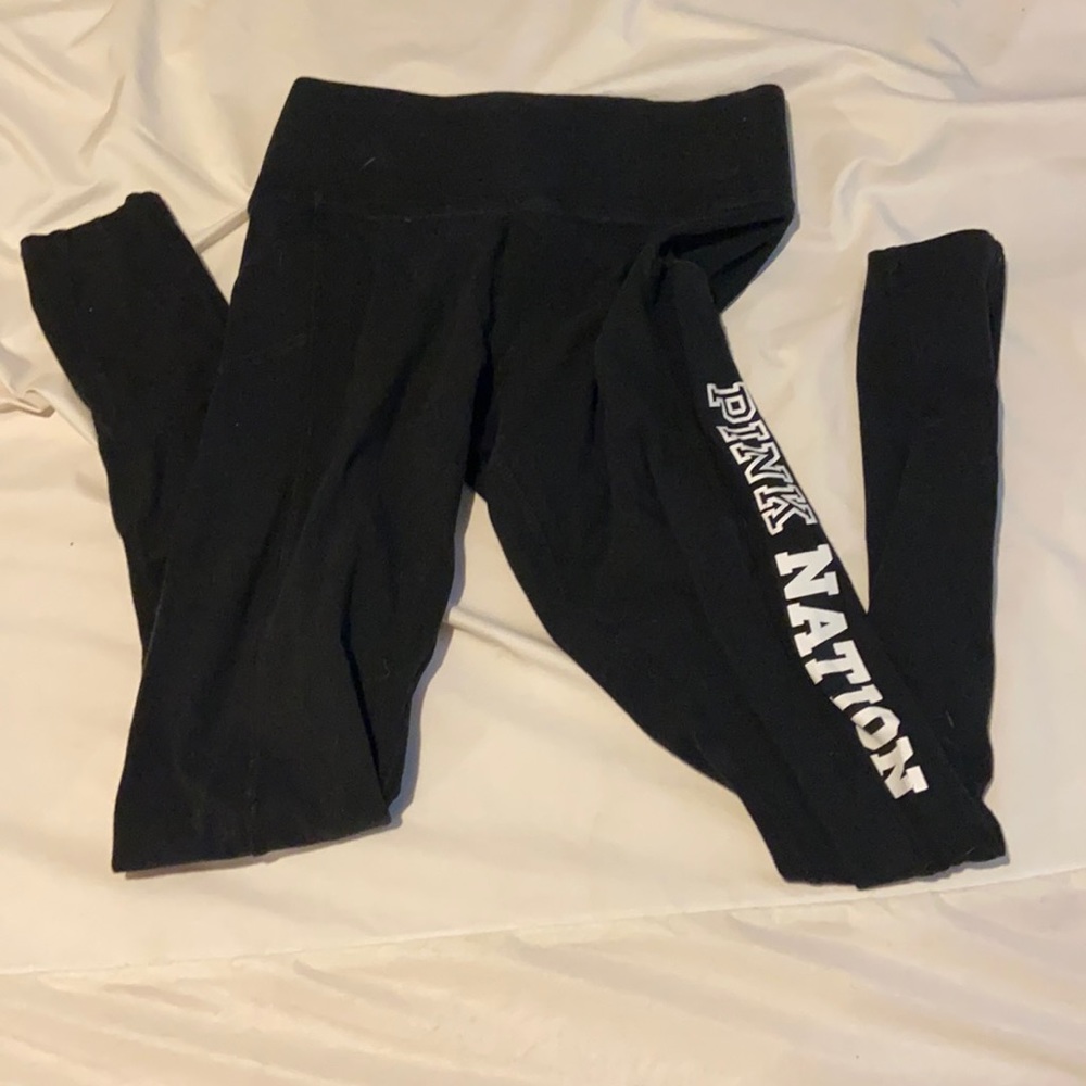 black yoga leggings high rise